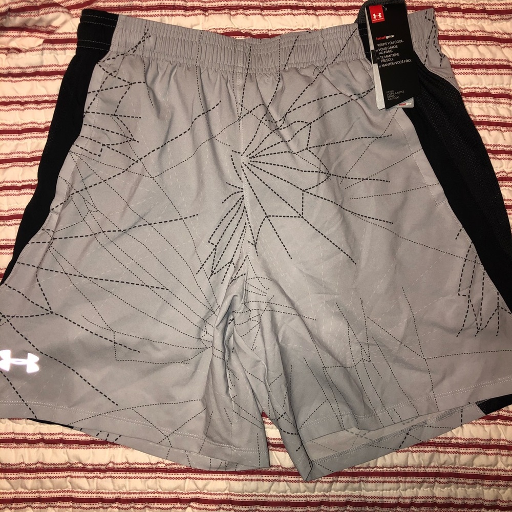NWT! Under Armour Running Shorts Size L